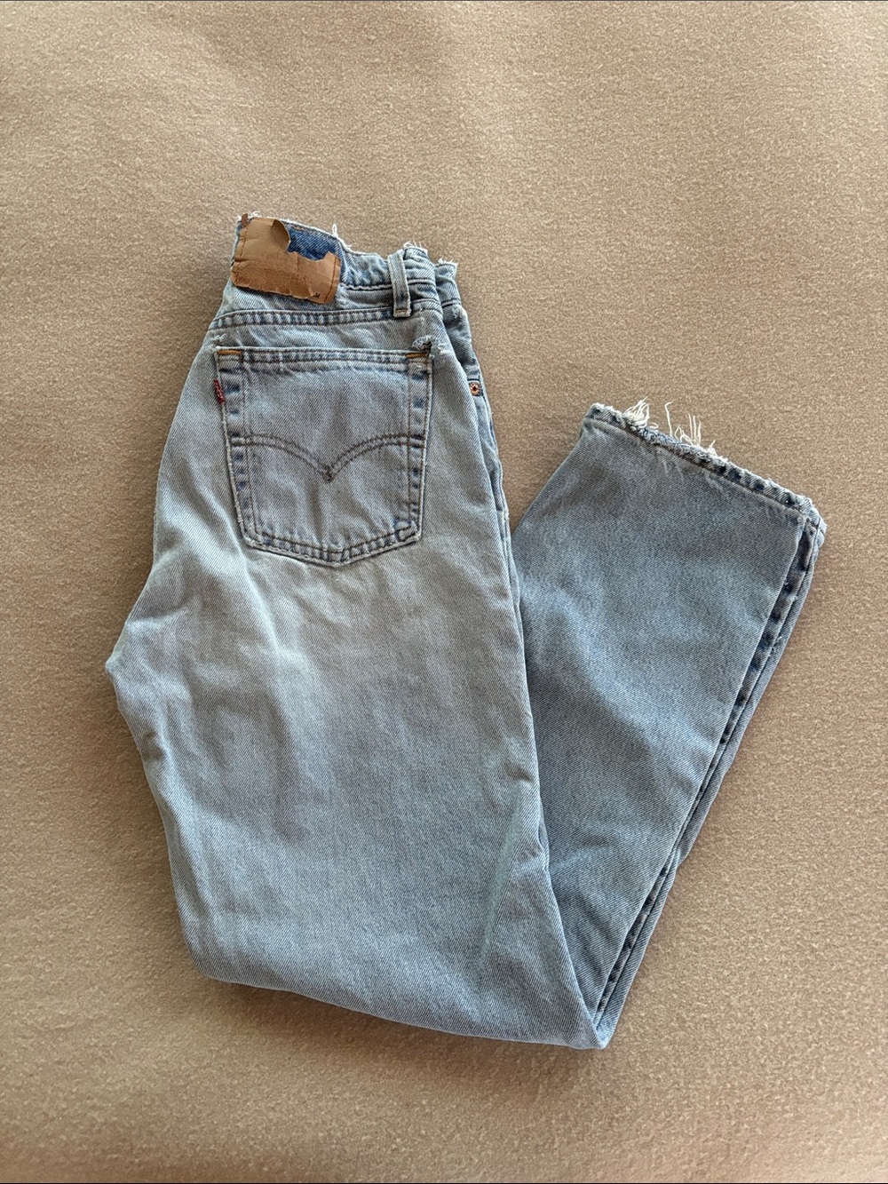 Vintage Distressed Levi’s 560 Jeans